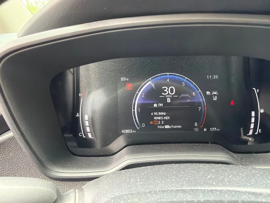 Used 2026  Toyota LE image 14