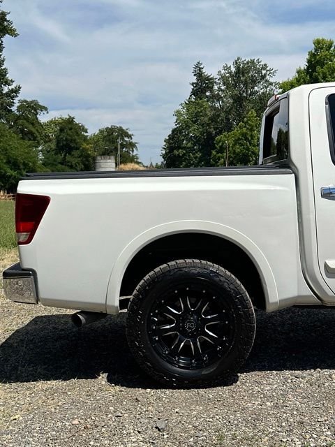 2011 Nissan Titan SL - Photo 42