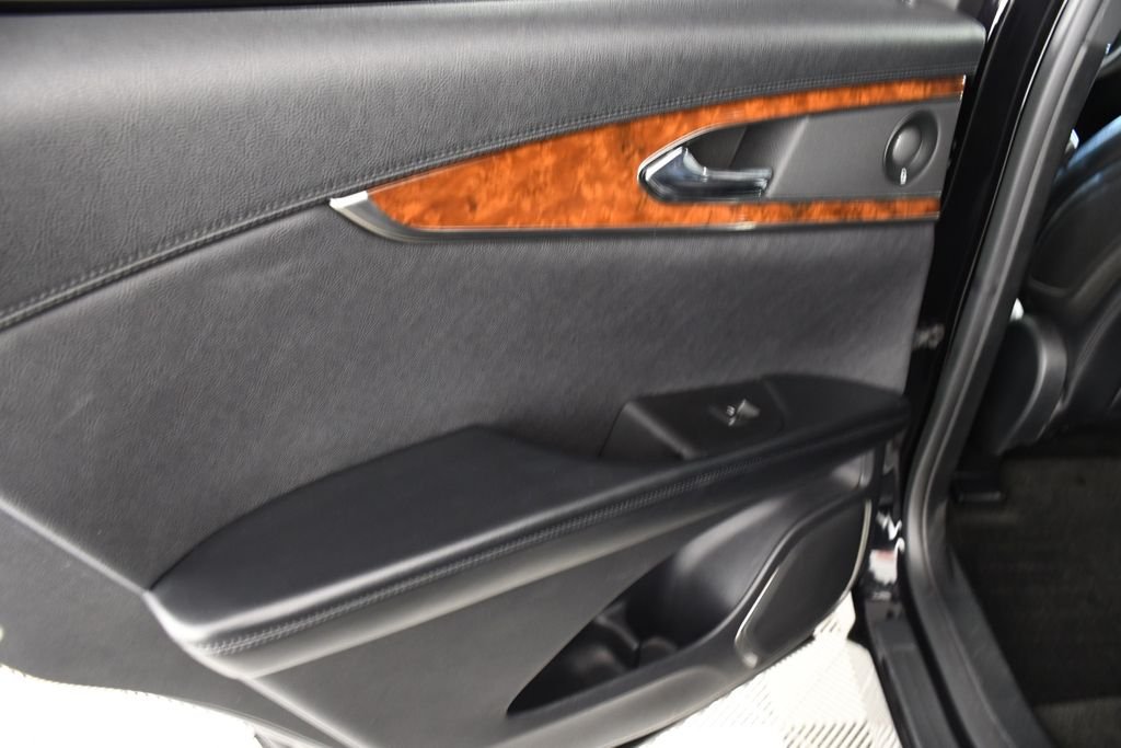 Used 2020 Infinite Black Lincoln Reserve image 25