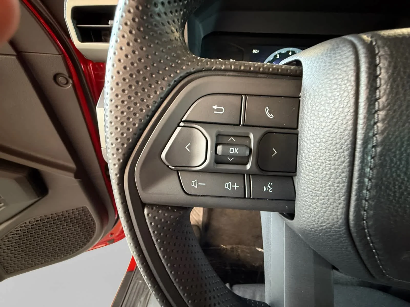 2026 Toyota Tacoma SR5 - Photo 19