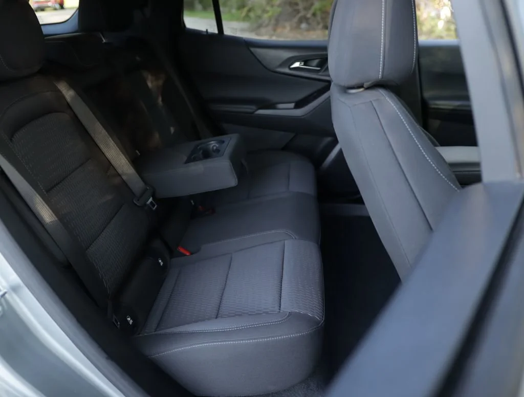 2025 Chevrolet Equinox LT - Photo 27