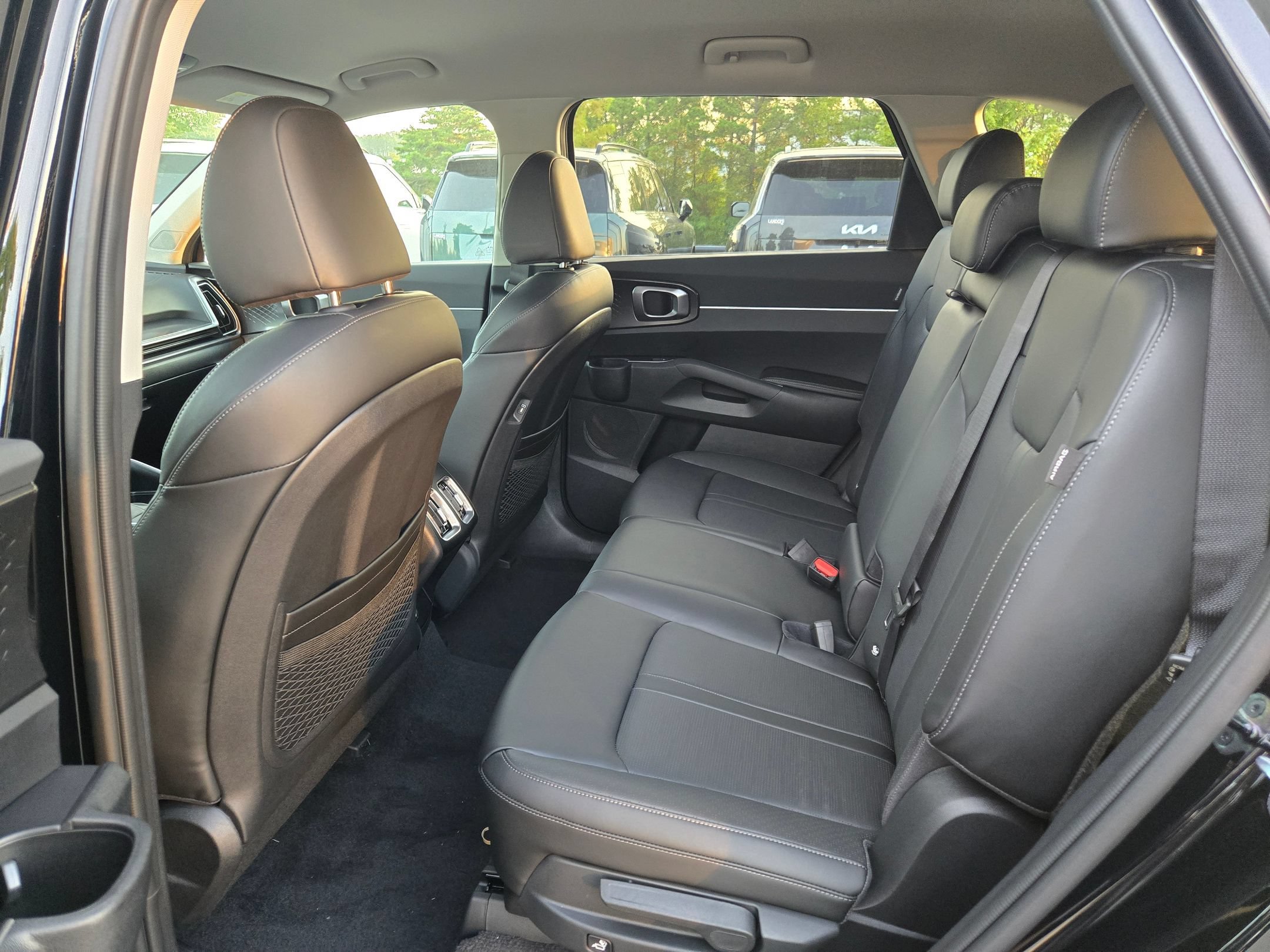 New 2026 Ebony Black Kia S image 31