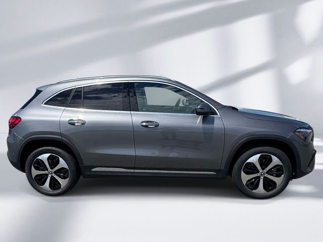 New 2026 Mountain Grey Metallic Mercedes-Benz GLA 250 image 3