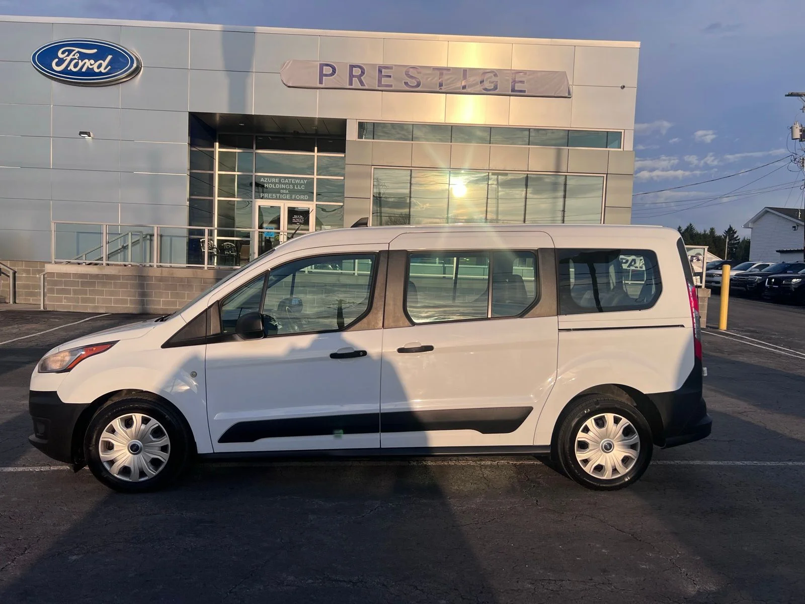 Used 2019 Ford Transit Connect XL with VIN NM0GS9E29K1385706 for sale in Columbiana, OH