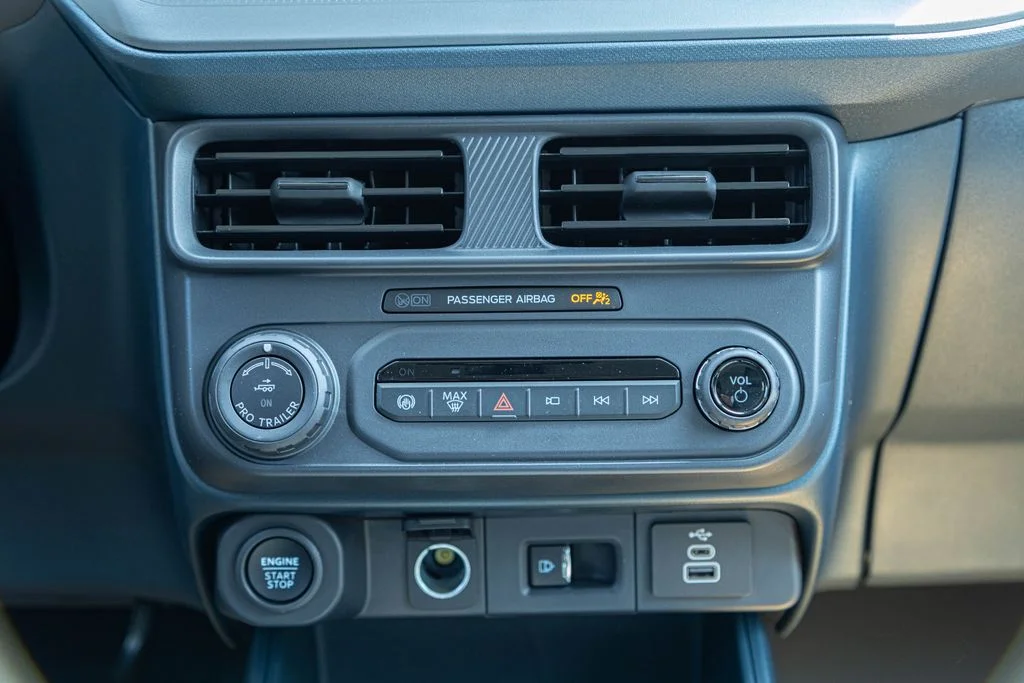 New 2026 Gray Ford Lariat image 16
