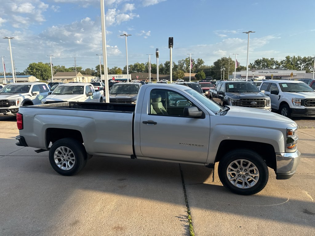 Used 2018 Silver Ice Metallic Chevrolet Work Truck image 5