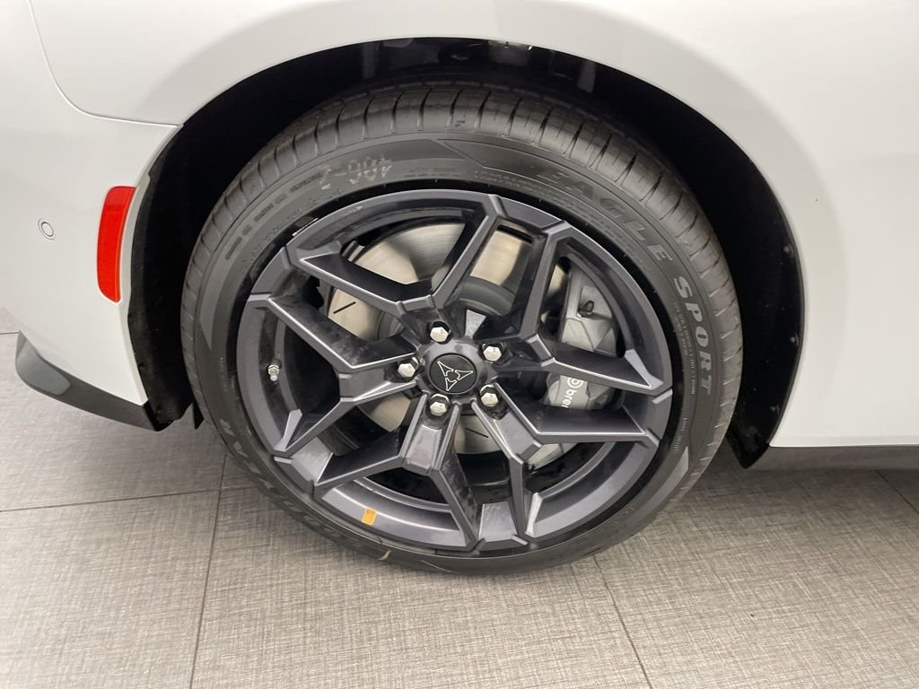 New 2026 White Knuckle Exterior Paint Dodge R/T Plus image 10