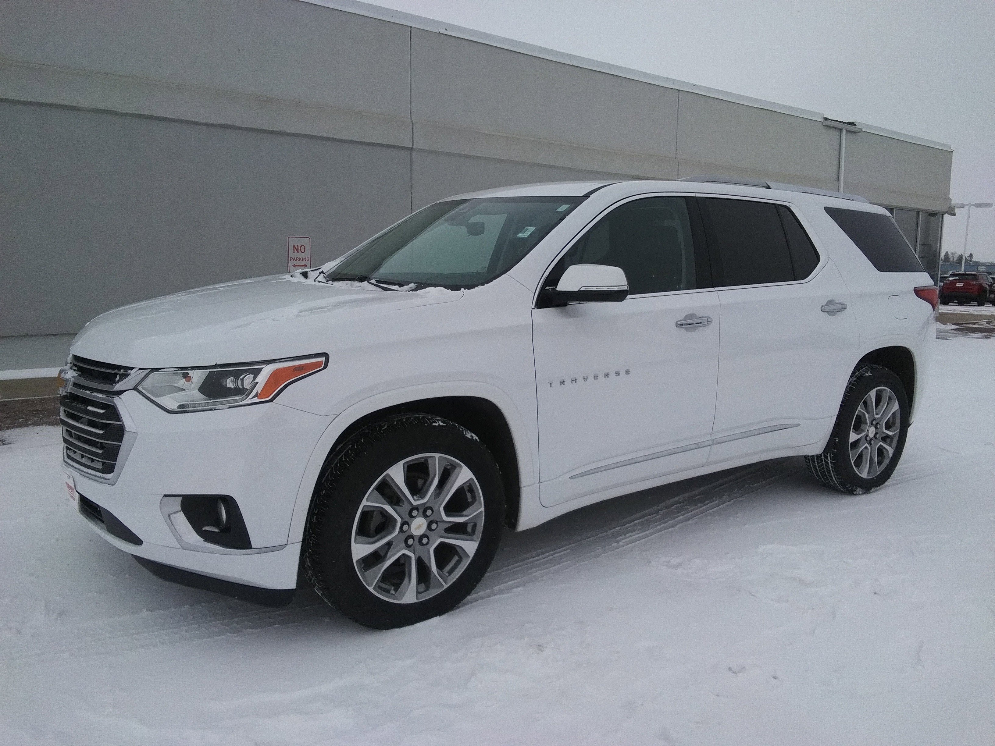 1GNEVJKW7JJ208345