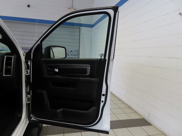 2023 RAM Ram 1500 Classic Warlock - Photo 25