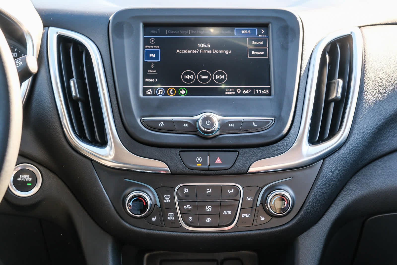 2024 Chevrolet Equinox LT - Photo 13