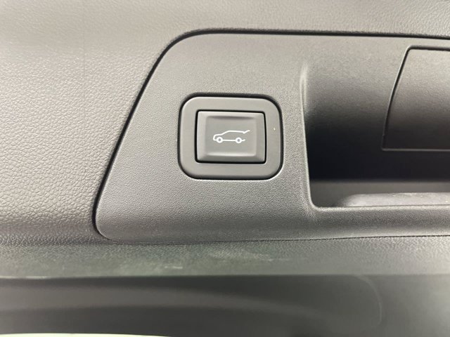 Used 2026 Summit White Buick Sport Touring image 34