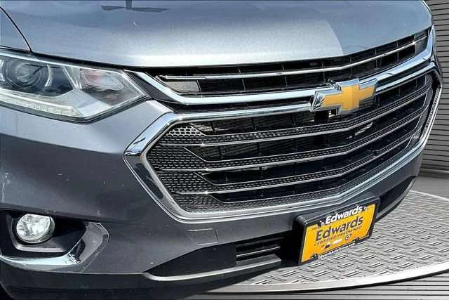 Used 2021 SATIN STEEL METALLIC Chevrolet LT Cloth image 32