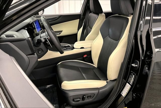 2024 Lexus NX 250 - Photo 24