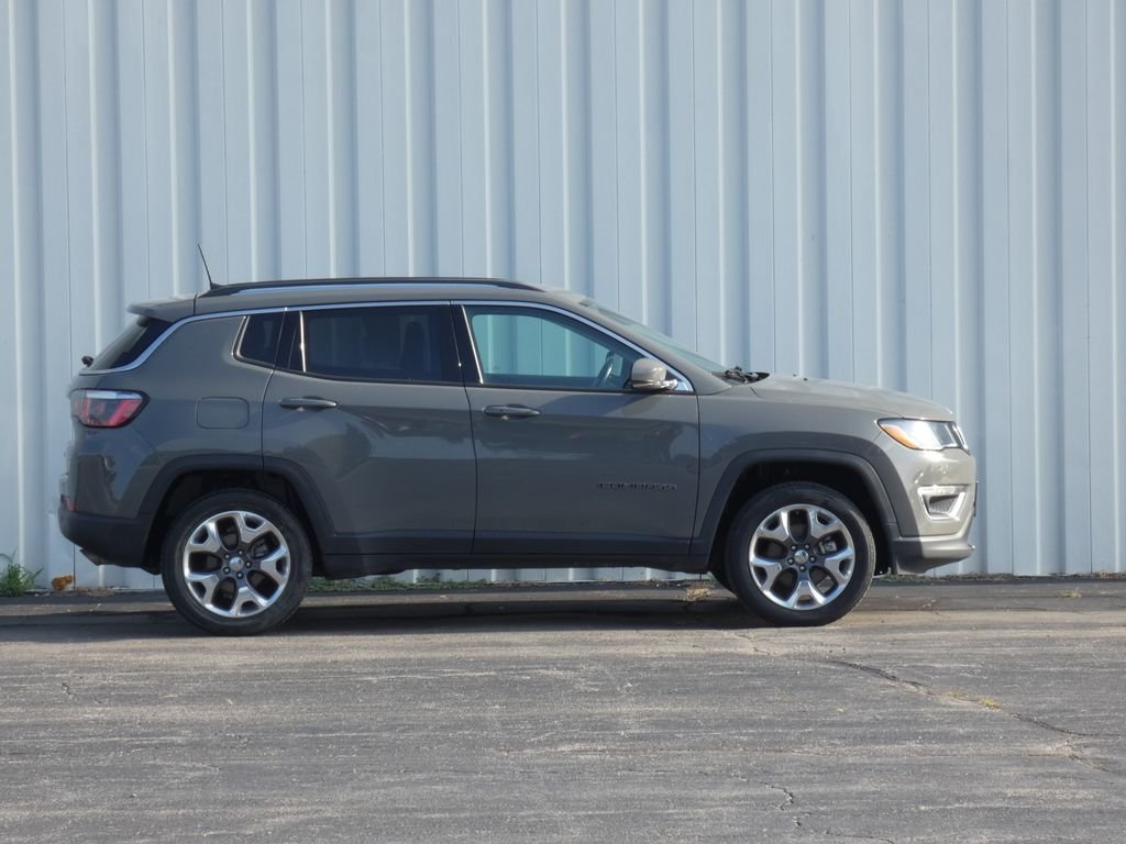 Used 2020 Jeep Compass Limited with VIN 3C4NJDCB2LT147905 for sale in Kansas City