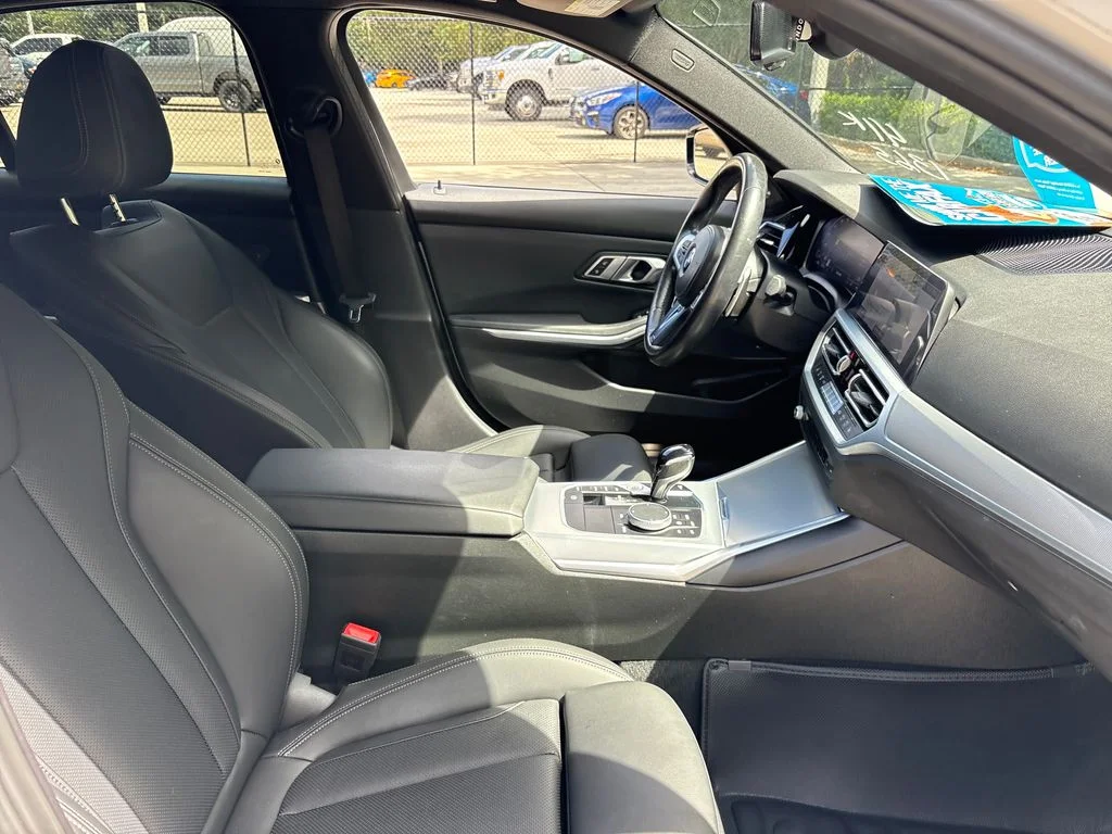 Used 2022 White BMW M340i image 29