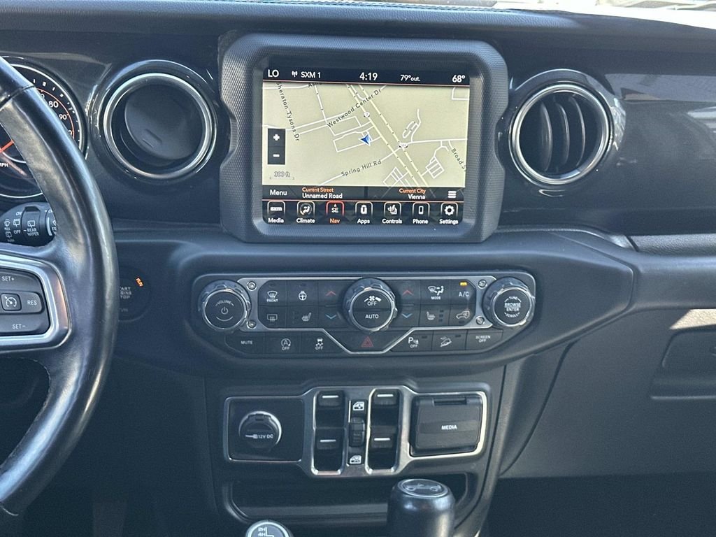 Used 2020 Crystal Metallic Jeep Unlimited Sahara Altitude image 20