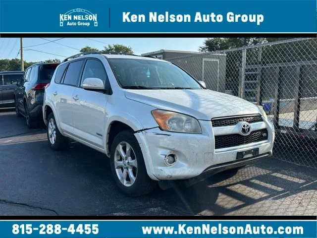 Used 2010 Blizzard Pearl Toyota Limited image 1