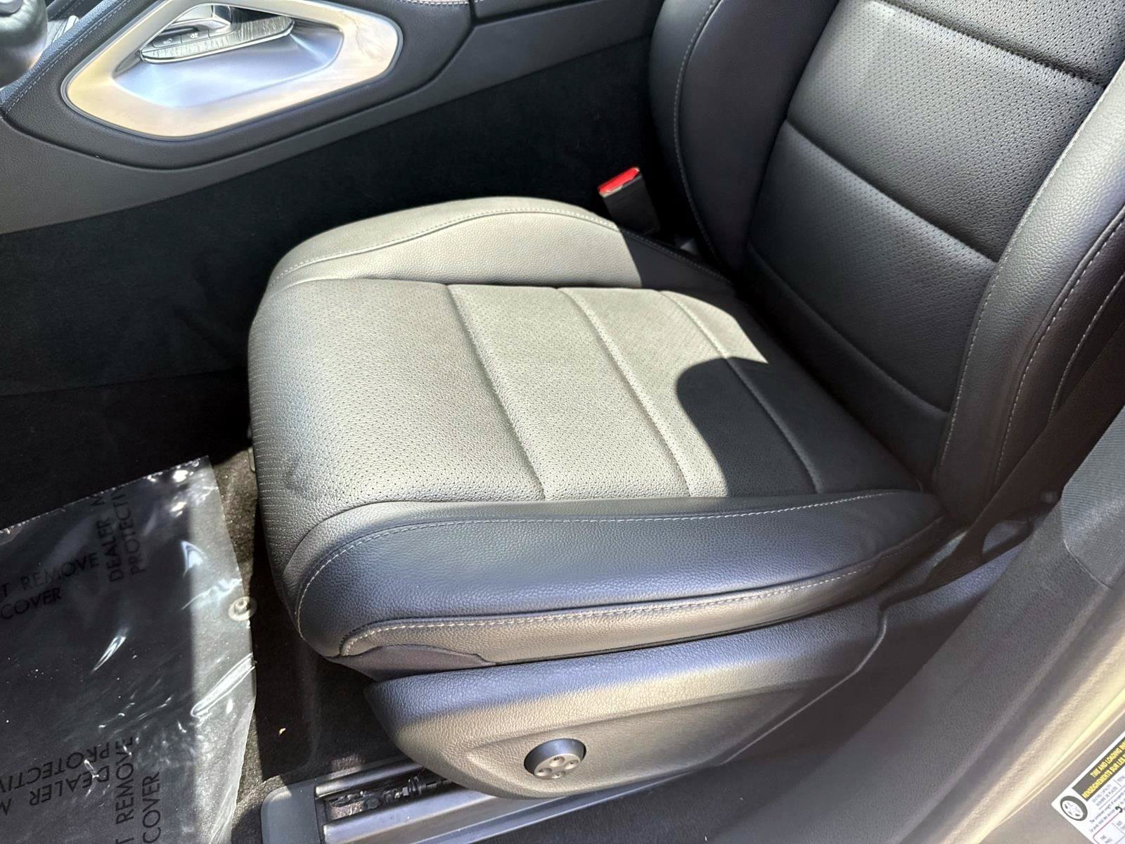 Certified Used 2023 Selenite Gray Metallic Mercedes-Benz 450 image 22