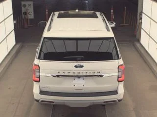 Used 2024 White Ford Limited image 6