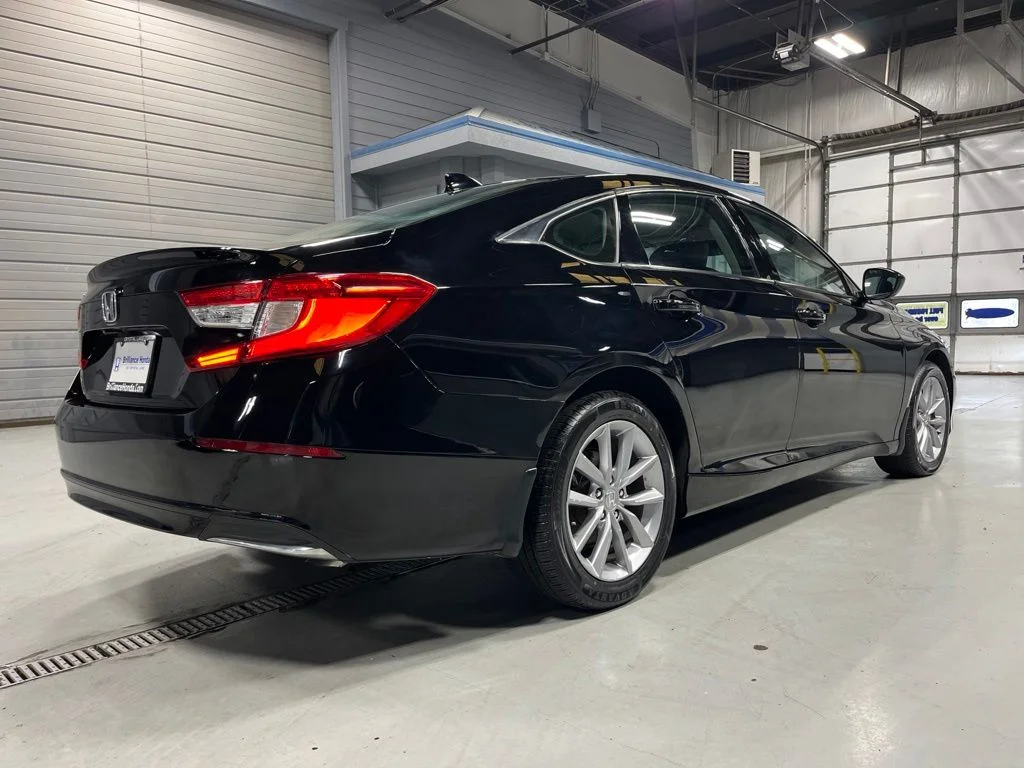 2021 Honda Accord LX - Photo 7