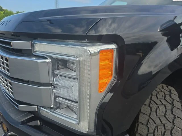 Used 2019 Black Ford Platinum image 32