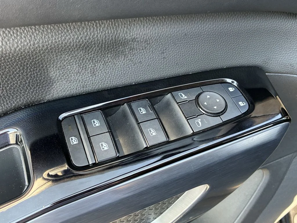 Used 2024 Black Nissan SL image 15