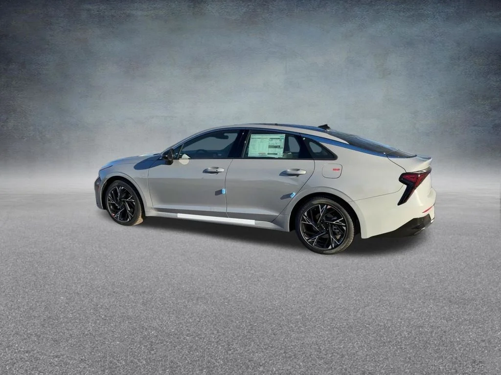 Used 2025 Gray Kia GT-Line image 15