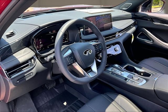 New 2027 2T SUN RED INFINITI SPORT image 14
