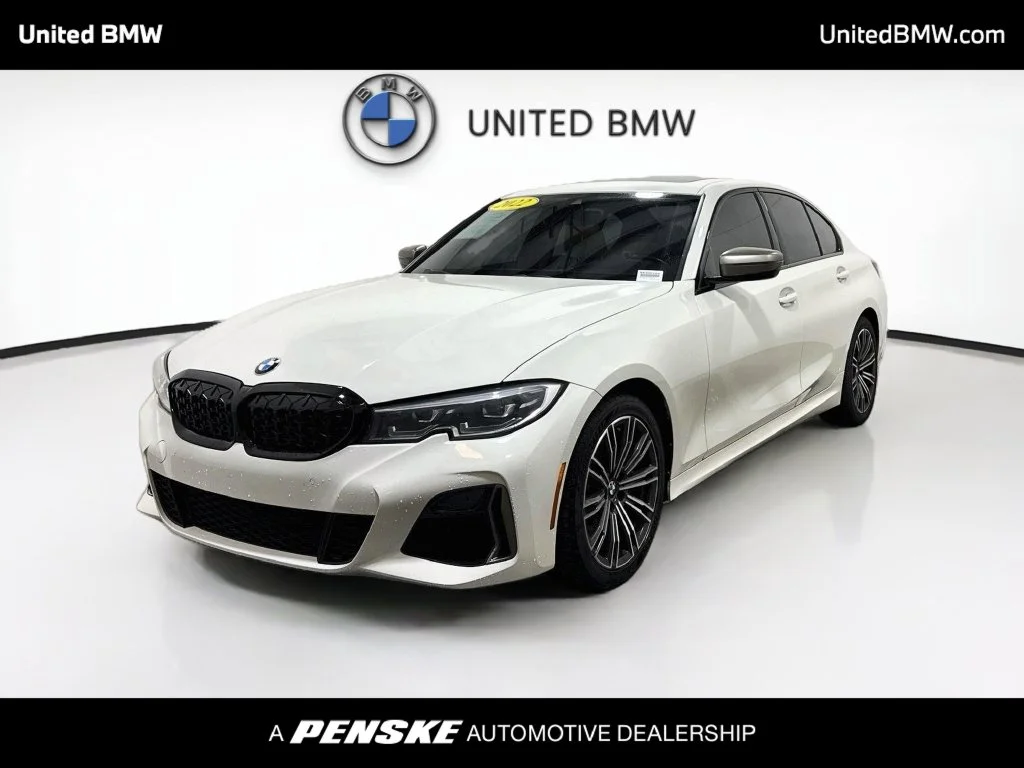 Used 2022 Alpine White BMW M340i xDrive image 1