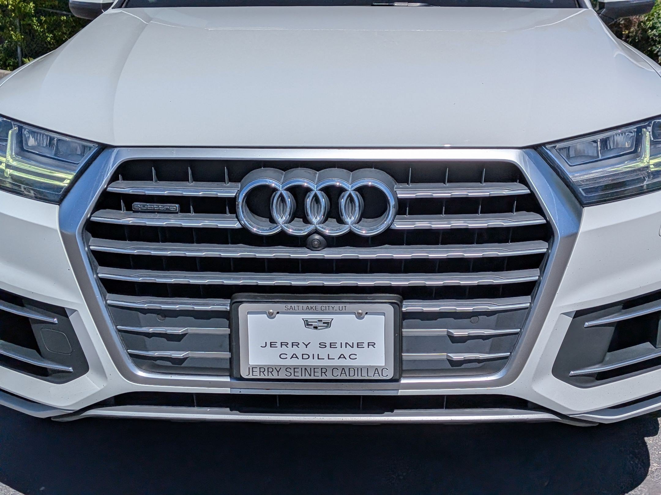 Used 2018 White Audi 3.0T Premium image 9
