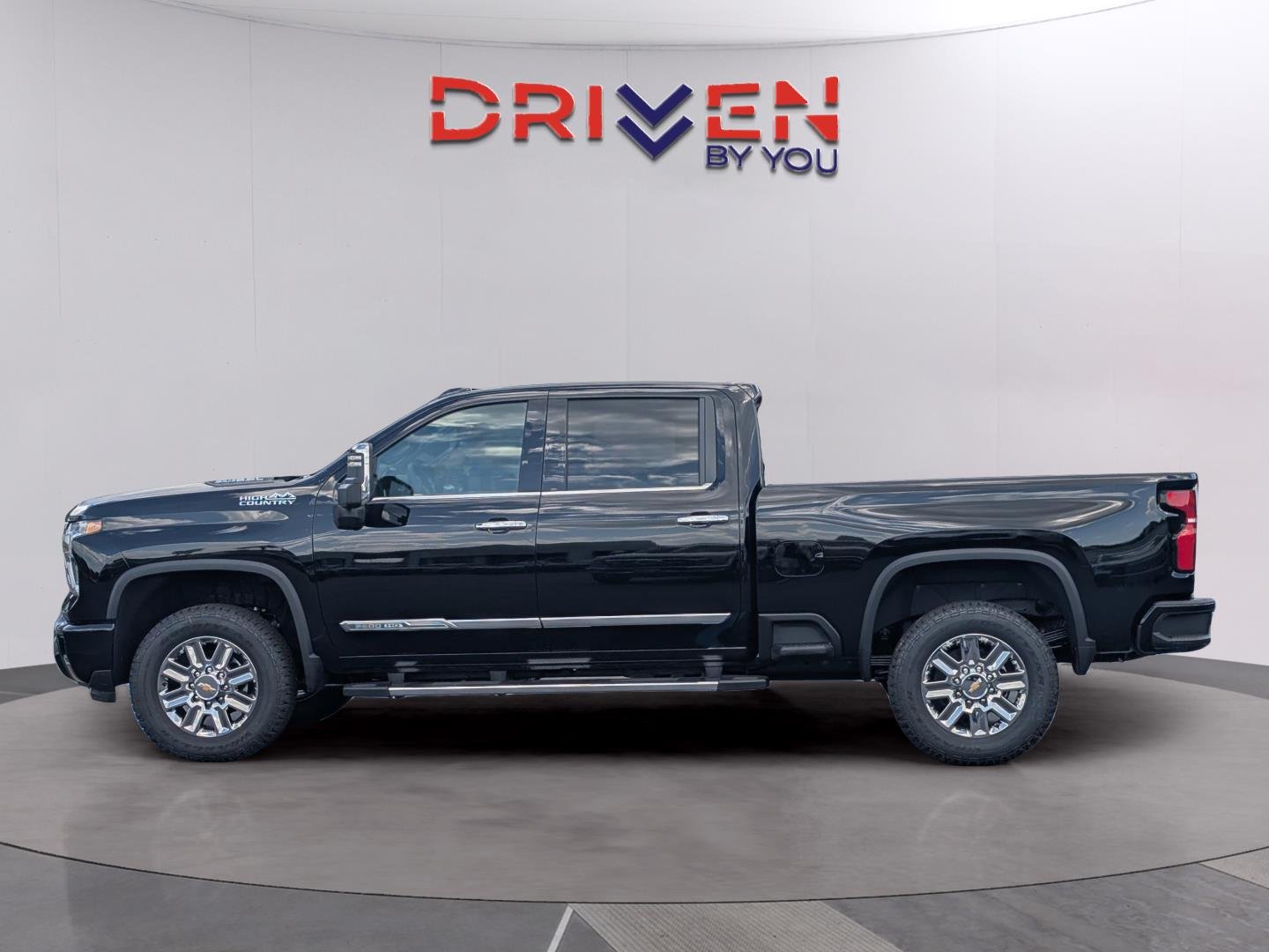 2026 Chevrolet Silverado 2500 HD High Country - Photo 2