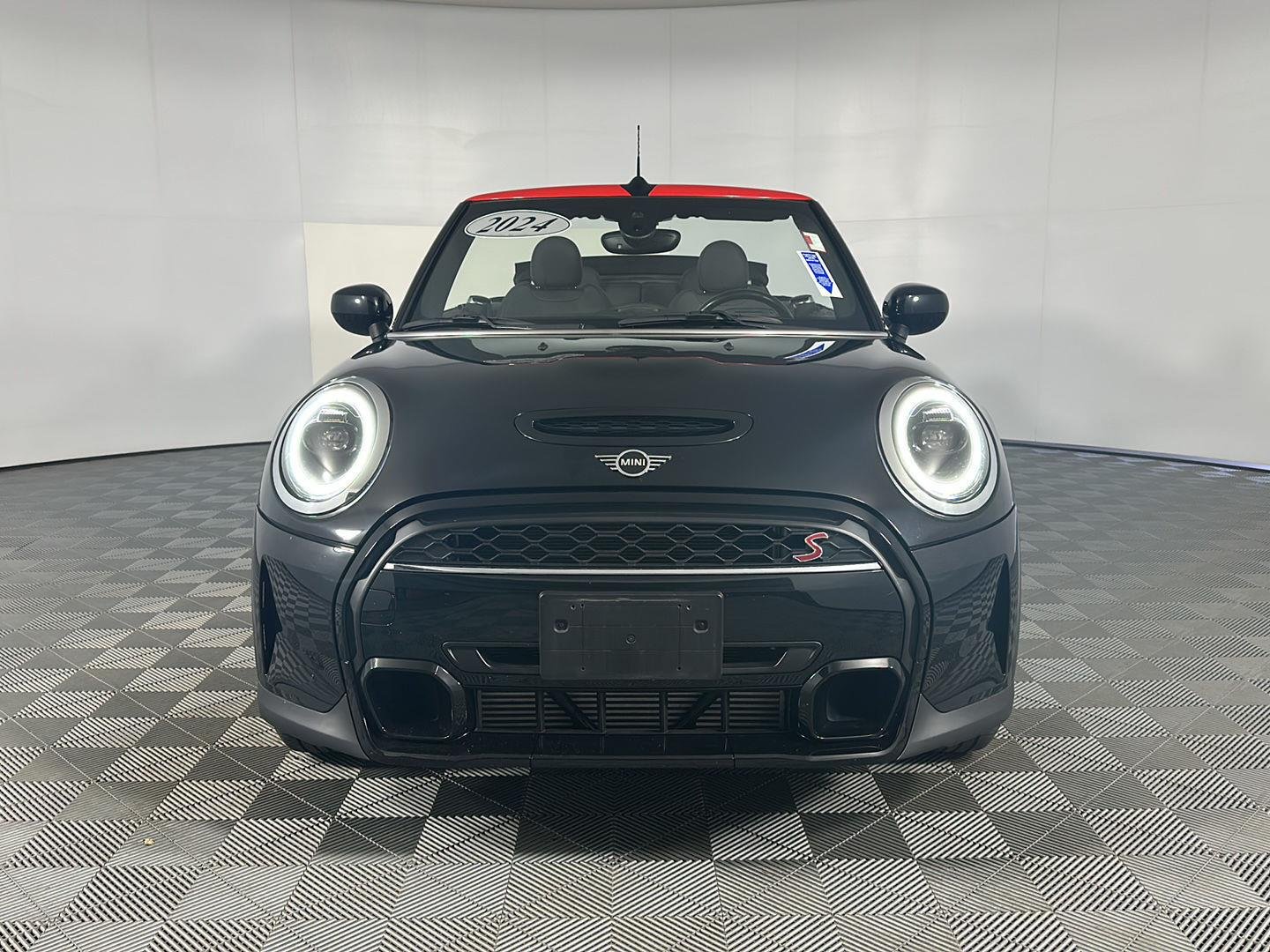 Used 2024 Midnight Black II MINI Cooper S image 3