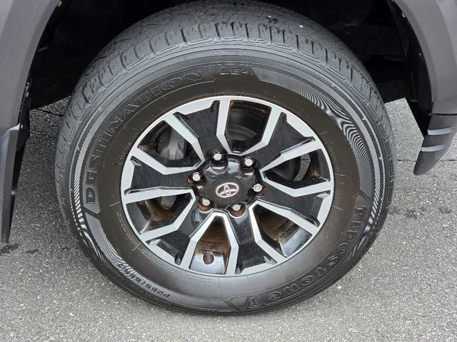 2022 Toyota Tacoma TRD Sport - Photo 9