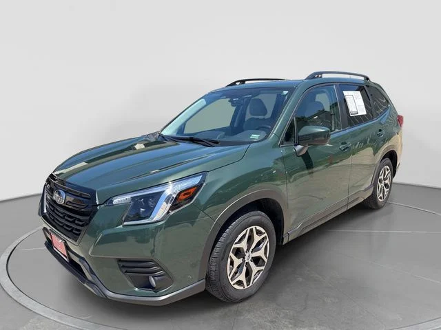 Used 2023 Green Subaru Premium image 8