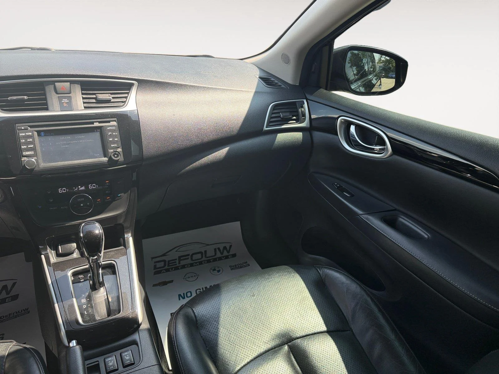 Used 2018 Super Black Nissan SL image 12