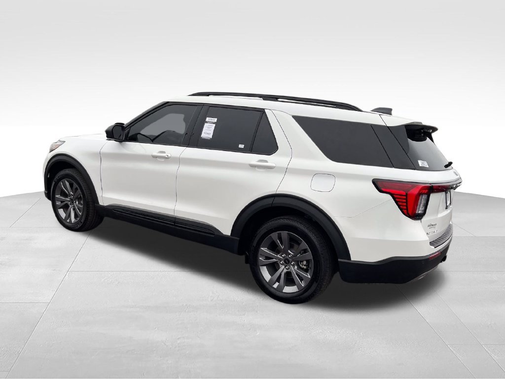 Used 2026 White Ford Active image 3