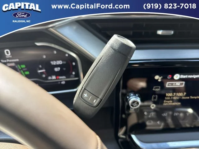 Used 2025 Silver GMC Denali image 31