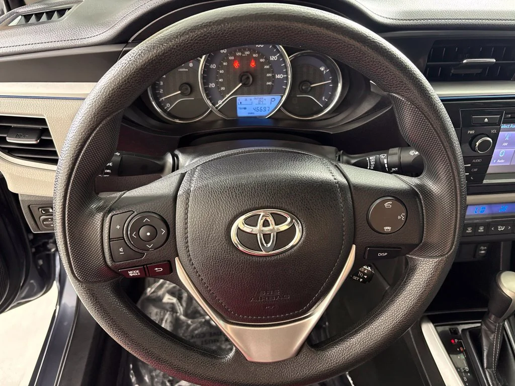 Used 2016 Gray Toyota LE image 24