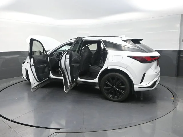 Used 2024 White Lexus 500h F SPORT Performance image 43
