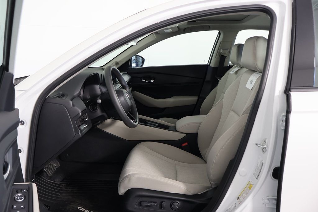 New 2026 Platinum White Pearl Honda SE image 5