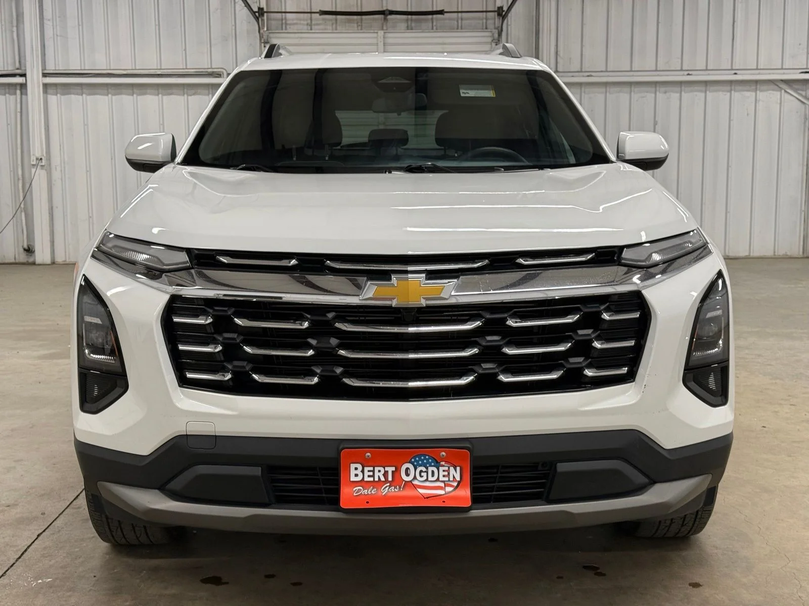 Used 2025 White Chevrolet LT image 2