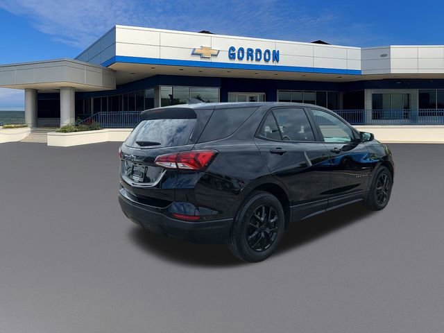 2024 Chevrolet Equinox LS - Photo 6