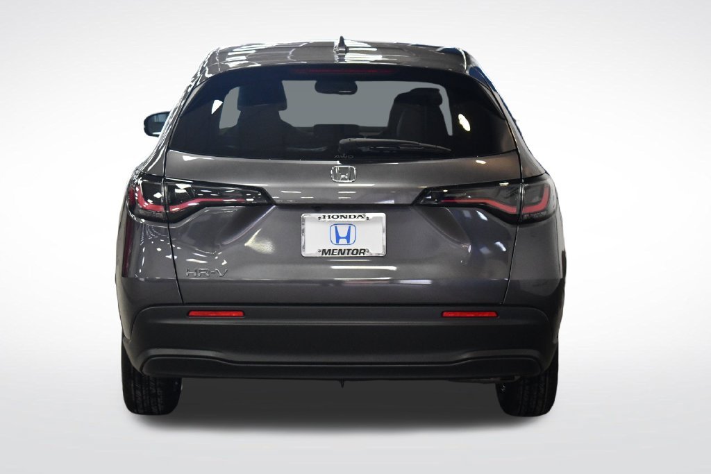 New 2027 Modern Steel Metallic Honda LX image 6