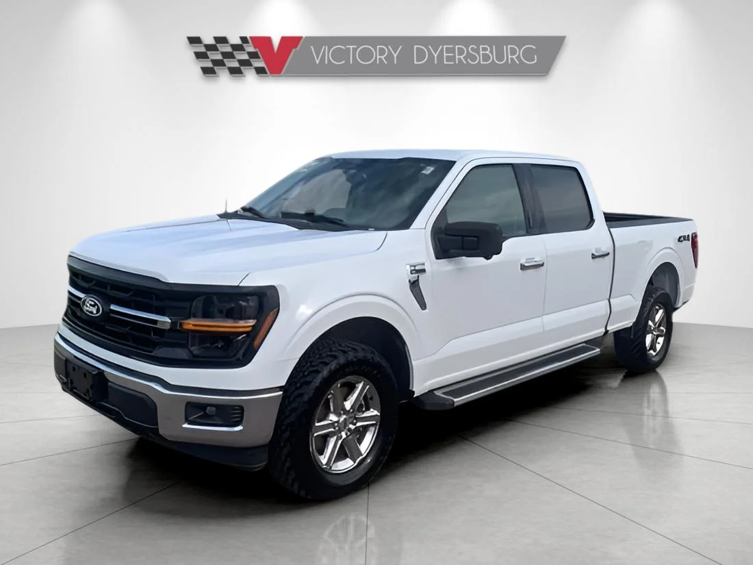 Used 2024 White Ford XLT image 3