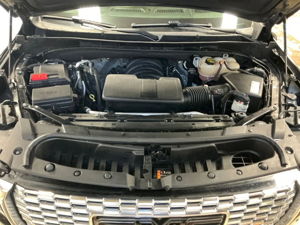 Used 2021 Black GMC Denali image 10
