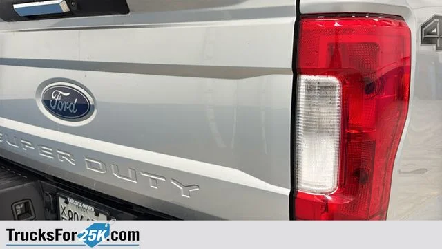 Used 2019 Ingot Silver Ford Lariat image 39