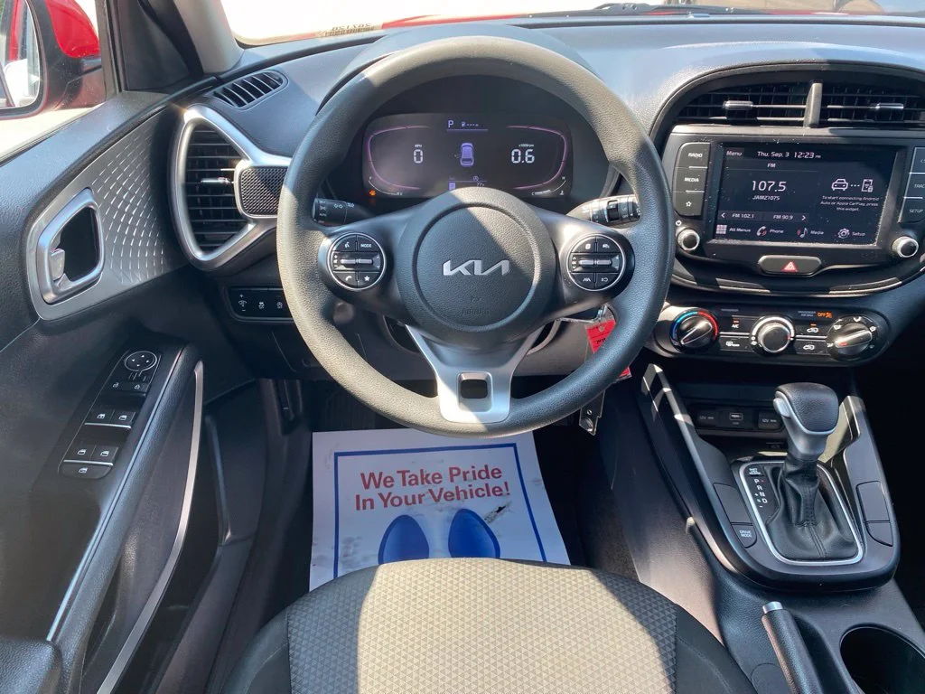 Used 2023 Red Kia LX image 9