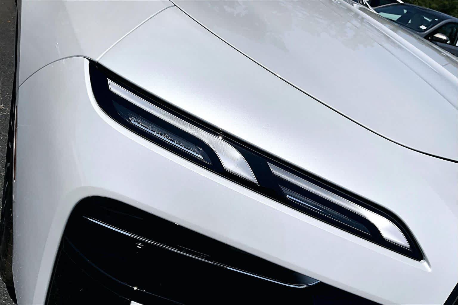 New 2026 Mineral White Metallic BMW 740i image 13