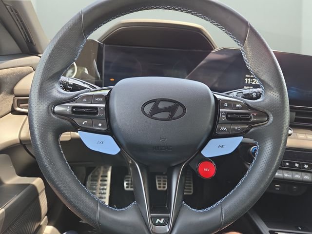 Used 2025 Blue Hyundai Base image 21