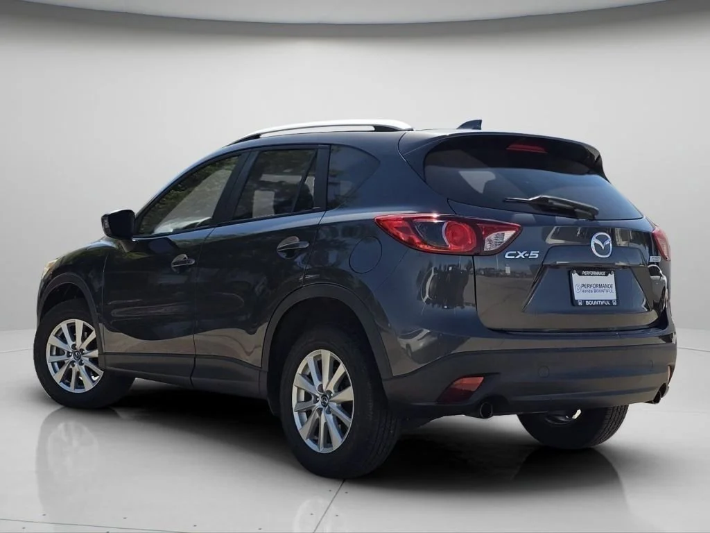 Used 2015 Meteor Gray Mica Mazda Sport image 21